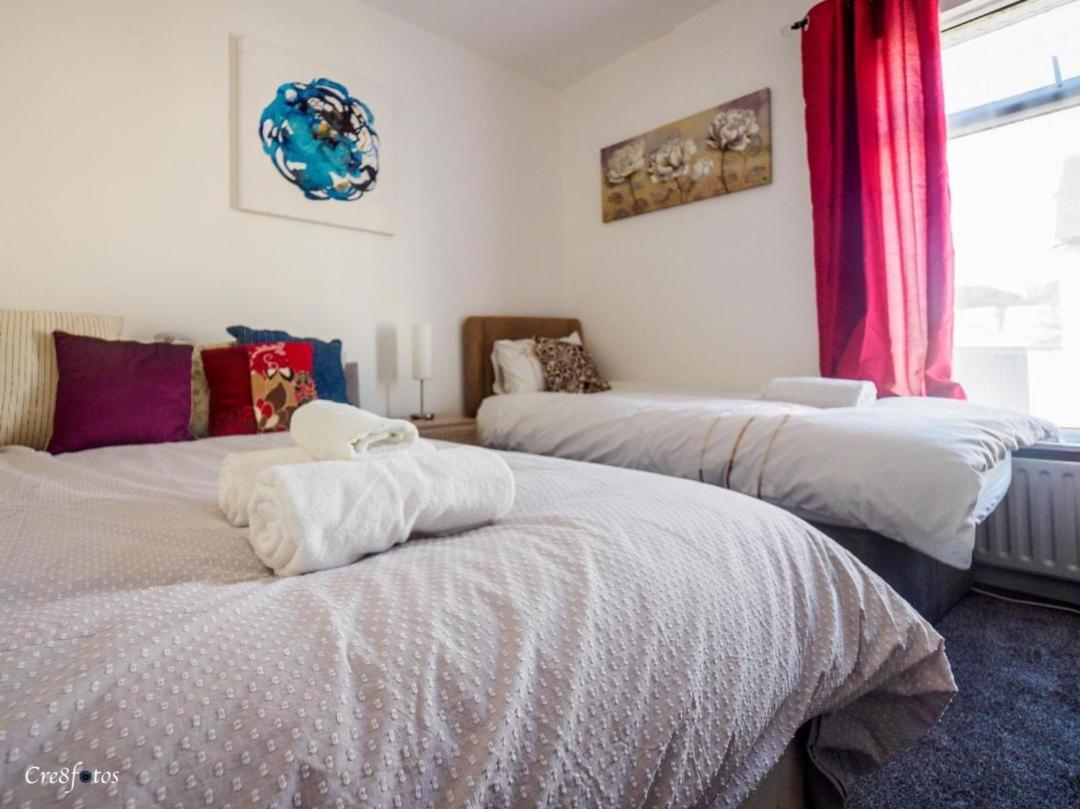 12 Cornwallis Lodge Family Room 2 Stoke-on-Trent Экстерьер фото